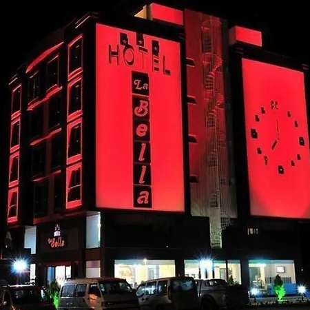 Hotel La Bella