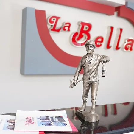 La Bella