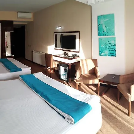 Hotel La Bella 3*