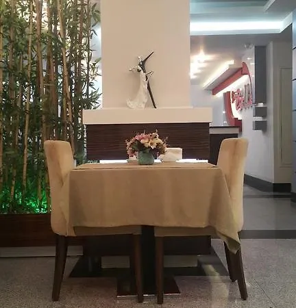 Hotel La Bella