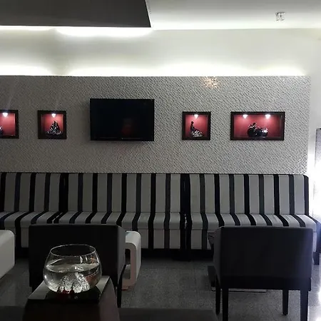 Hotel La Bella 3*